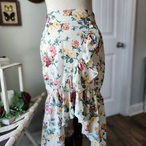 Chic Floral High-Low Skirt
